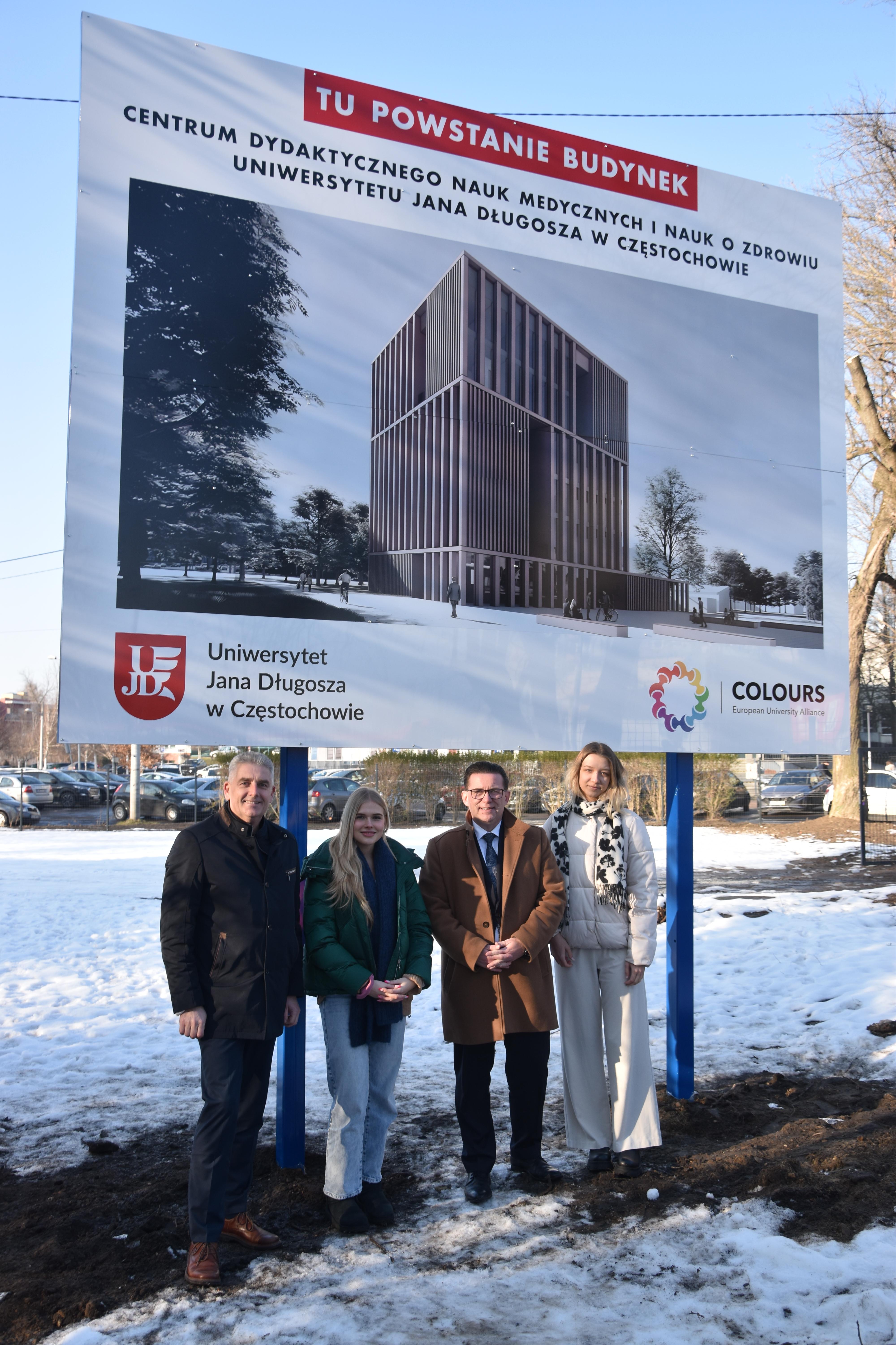 From the left: prof. Leon Rak, student Magdalena Duliban, prof. Janusz Kapuśniak, student Julia Dawid