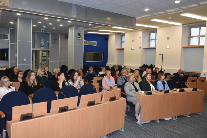 The session taking place in the Session Hall of the Częstochowa City Hall